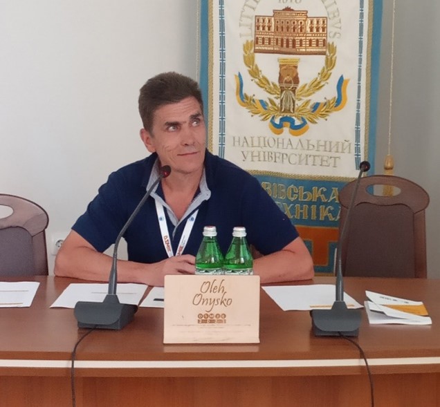 Голова секційного засідання: Олег Онисько (секція Інженерної механіки)