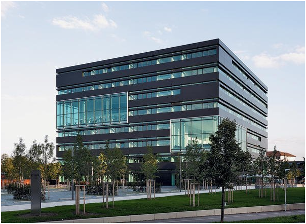 Академічний обмін між Івано-Франківським національним технічним університетом нафти і газу та DHBW Heidenheim: розвиток міжнародної співпраці в галузі інформаційних технологій