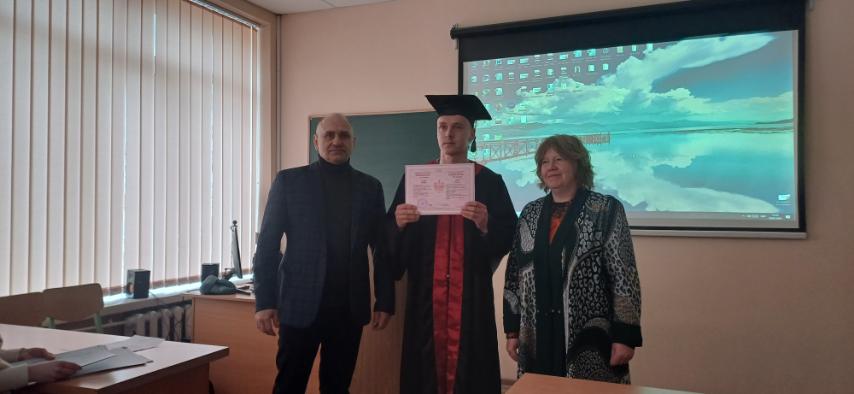 Вручення дипломів Магістра випускникам Факультету природничих наук спеціальності 101 Екологія