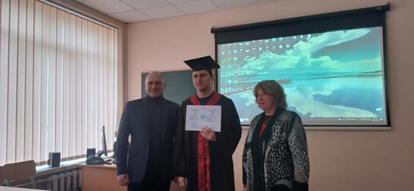 Вручення дипломів Магістра випускникам Факультету природничих наук спеціальності 101 Екологія