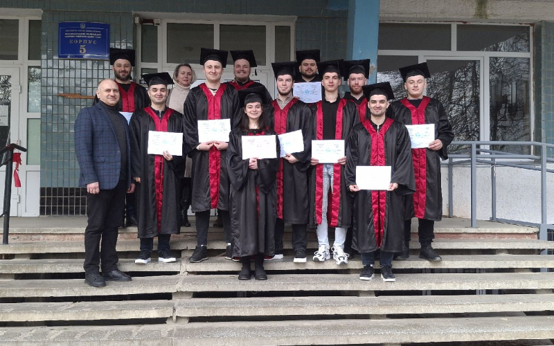 Відбулось вручення дипломів магістрів