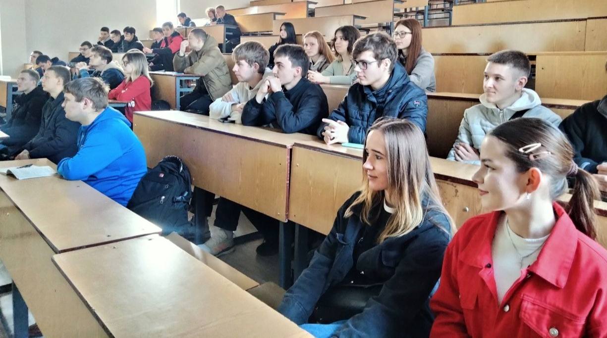 Чому варто обирати освітню програму «Інженерія програмного забезпечення»?