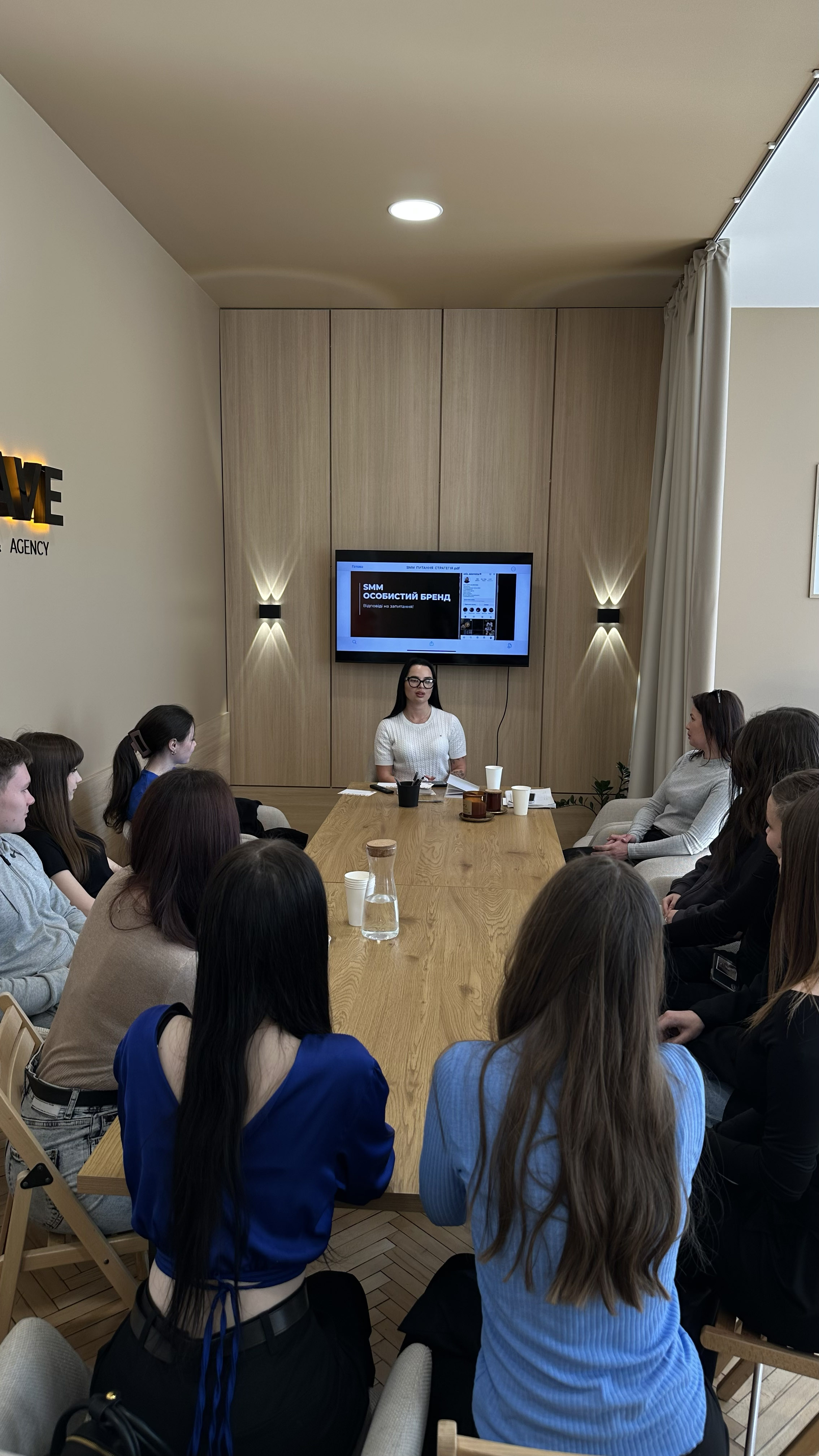 Екскурсія студентів кафедри ПІМ до маркетингової агенції SAVE: практика, що надихає