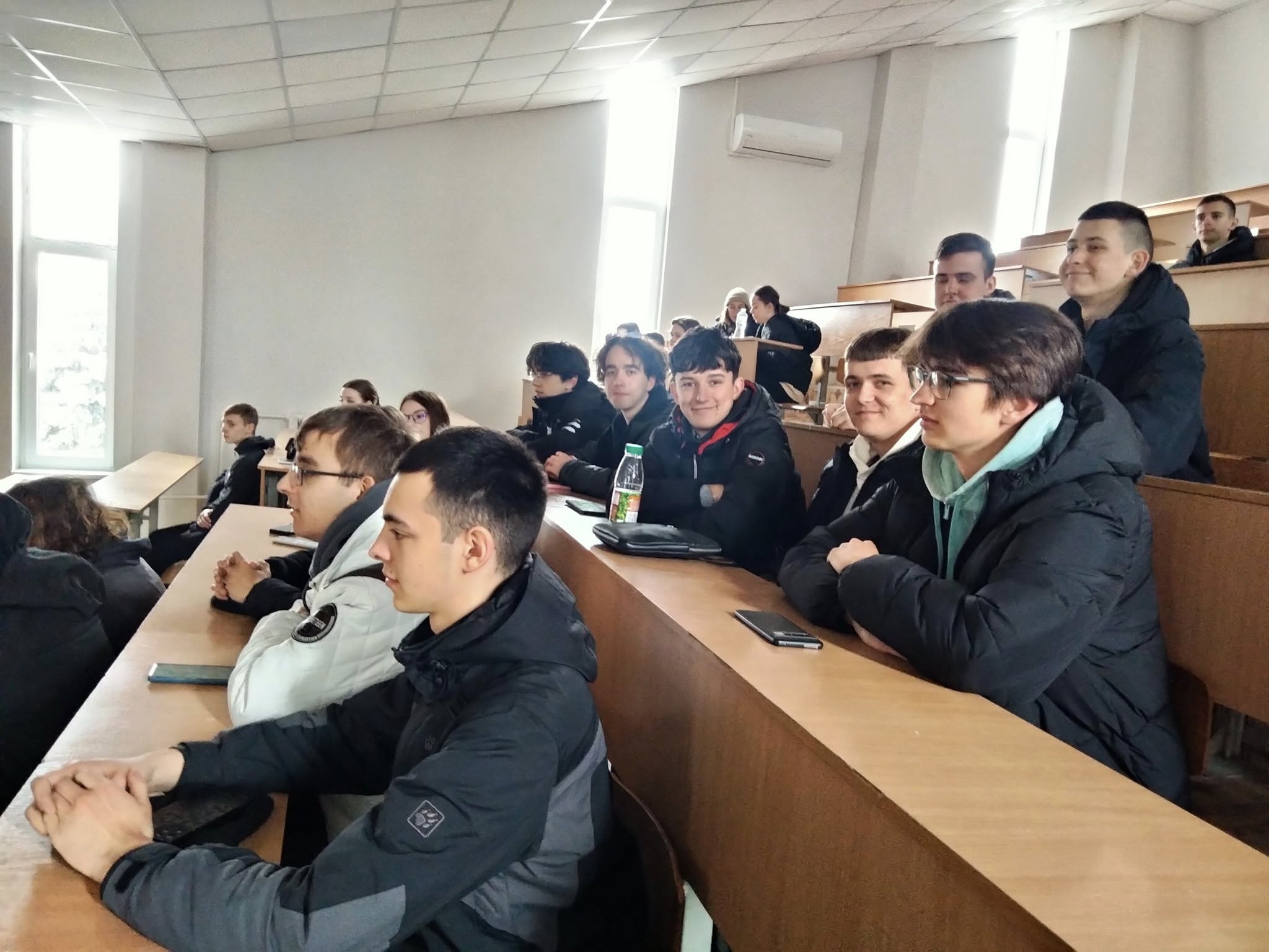 Вчимося у професіоналів з кібербезпеки!