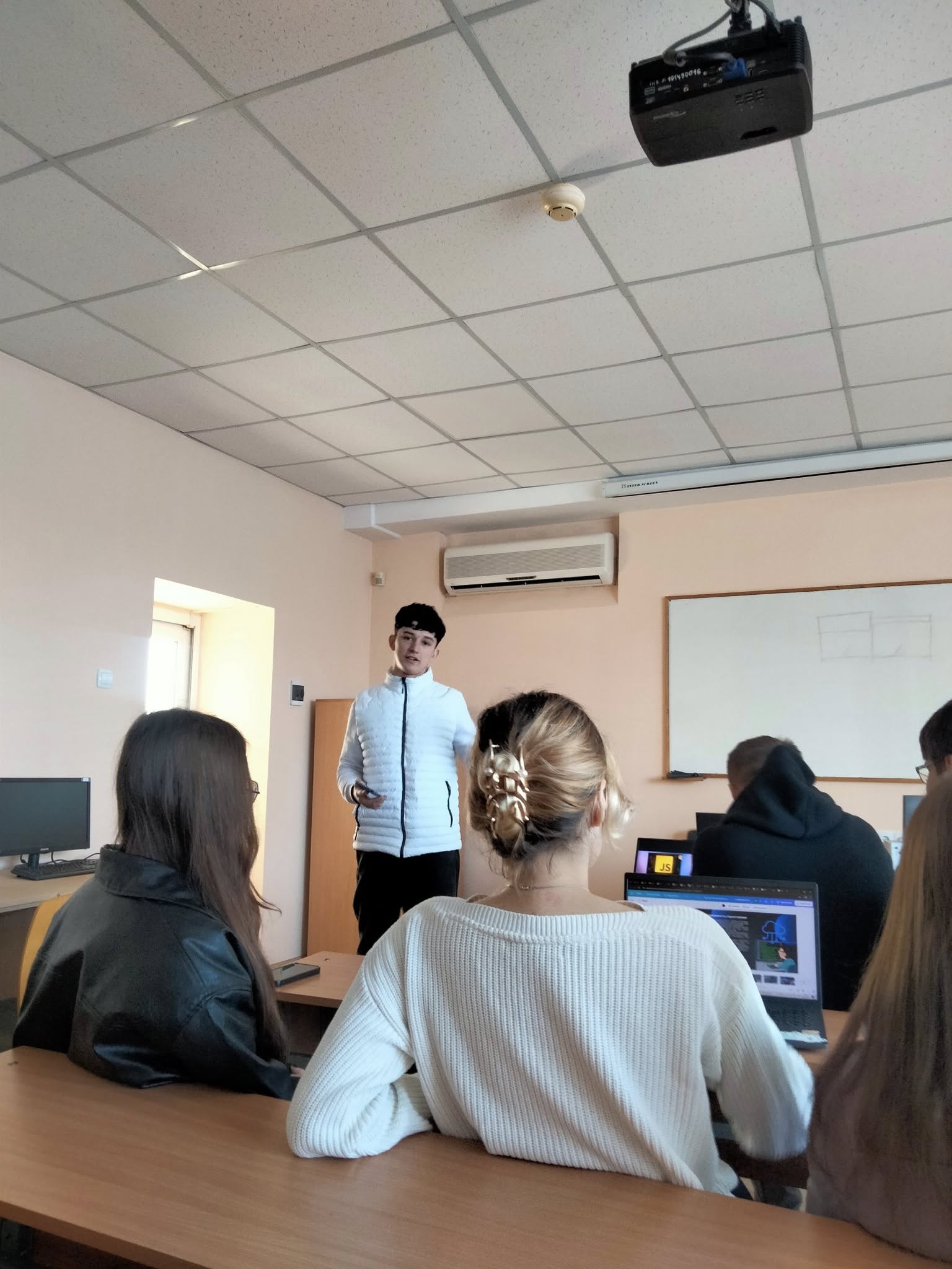 Відзначаємо День вебмайстра!