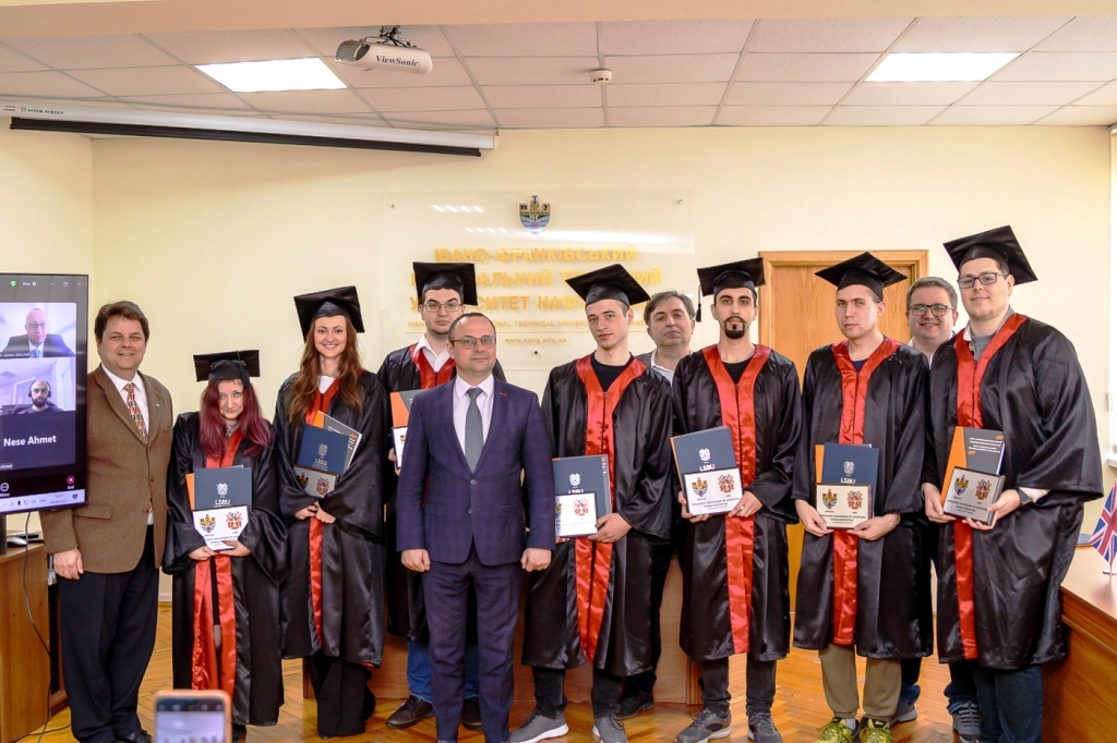 Україна–Велика Британія: ІФНТУНГ випускає фахівців міжнародного рівня