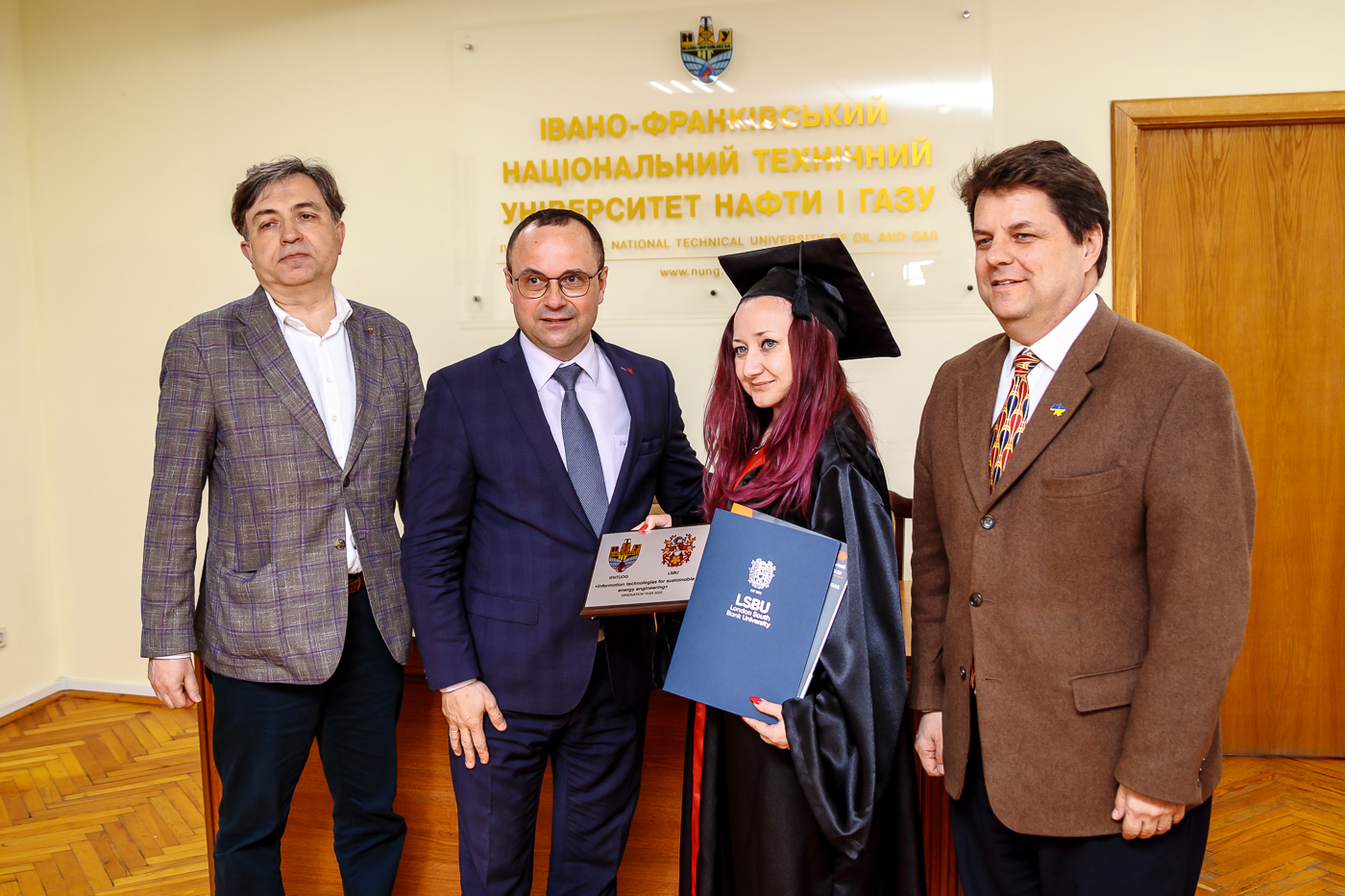 Україна–Велика Британія: ІФНТУНГ випускає фахівців міжнародного рівня