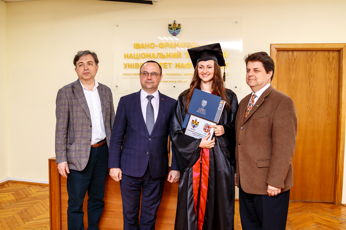 Україна–Велика Британія: ІФНТУНГ випускає фахівців міжнародного рівня