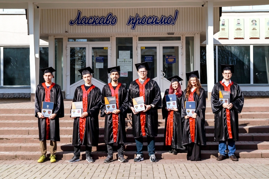 Україна–Велика Британія: ІФНТУНГ випускає фахівців міжнародного рівня