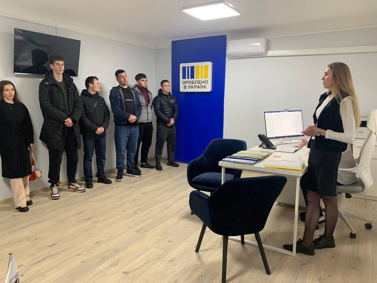 ПРОГРАМИ ТА ПОСЛУГИ ЦЕНТРУ ЗАЙНЯТОСТІ: ІНСТРУМЕНТИ СПРИЯННЯ ПРАЦЕВЛАШТУВАННЮ ТА ПРОФЕСІЙНОМУ РОЗВИТКУ 