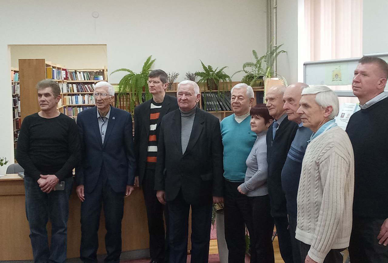 Засідання інтелектуального клубу творчих особистостей «Галицькі кмітливці» 