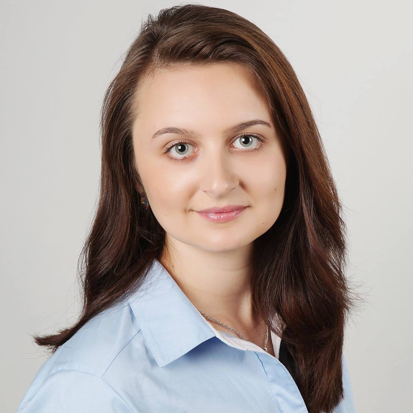 Антонюк (Лацик) Наталя Володимирівна