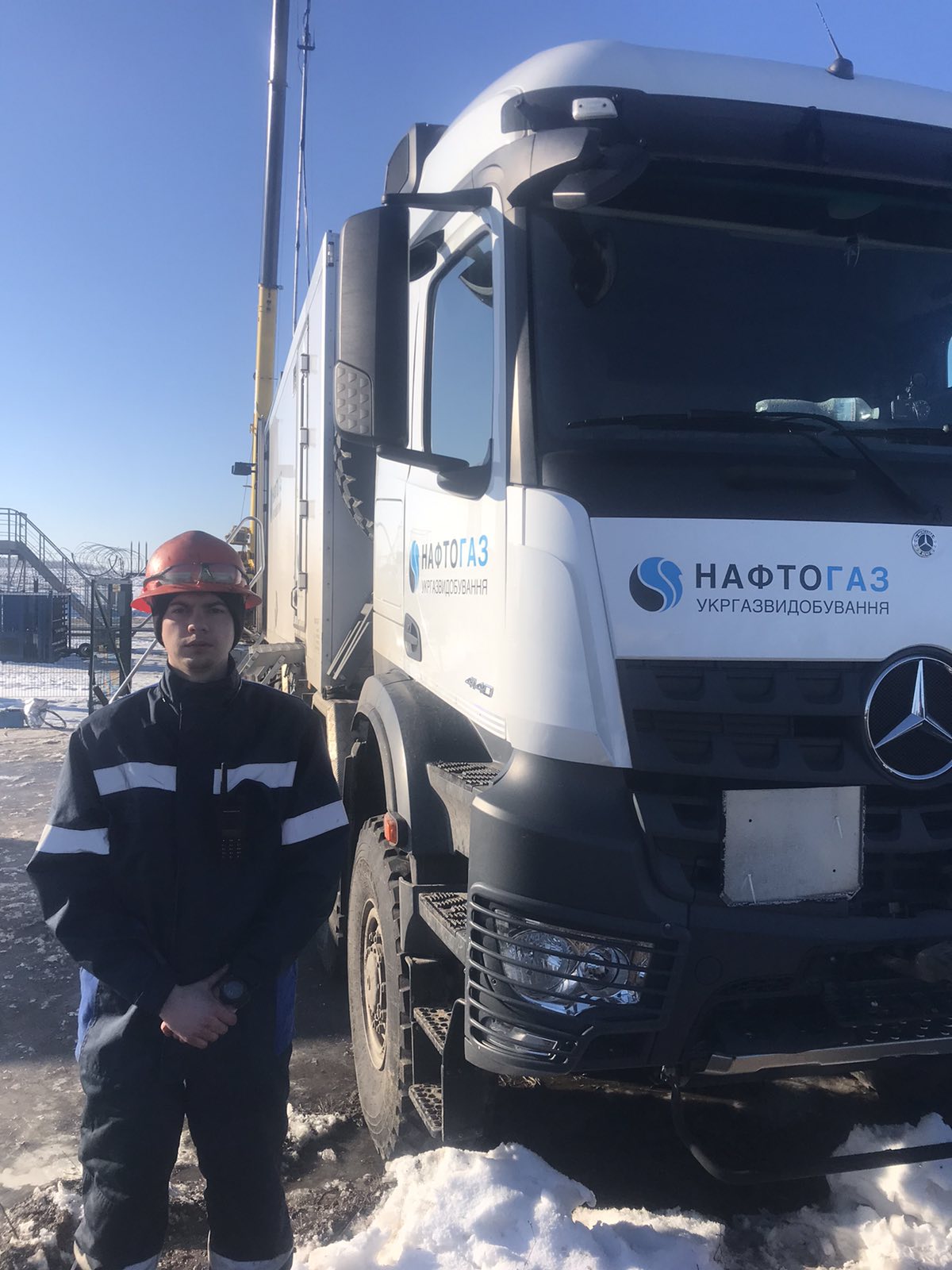 Дутка Василь – начальник промислово-геофізичної партії ГЕУ «Укргазпромгеофізика» м. Харків