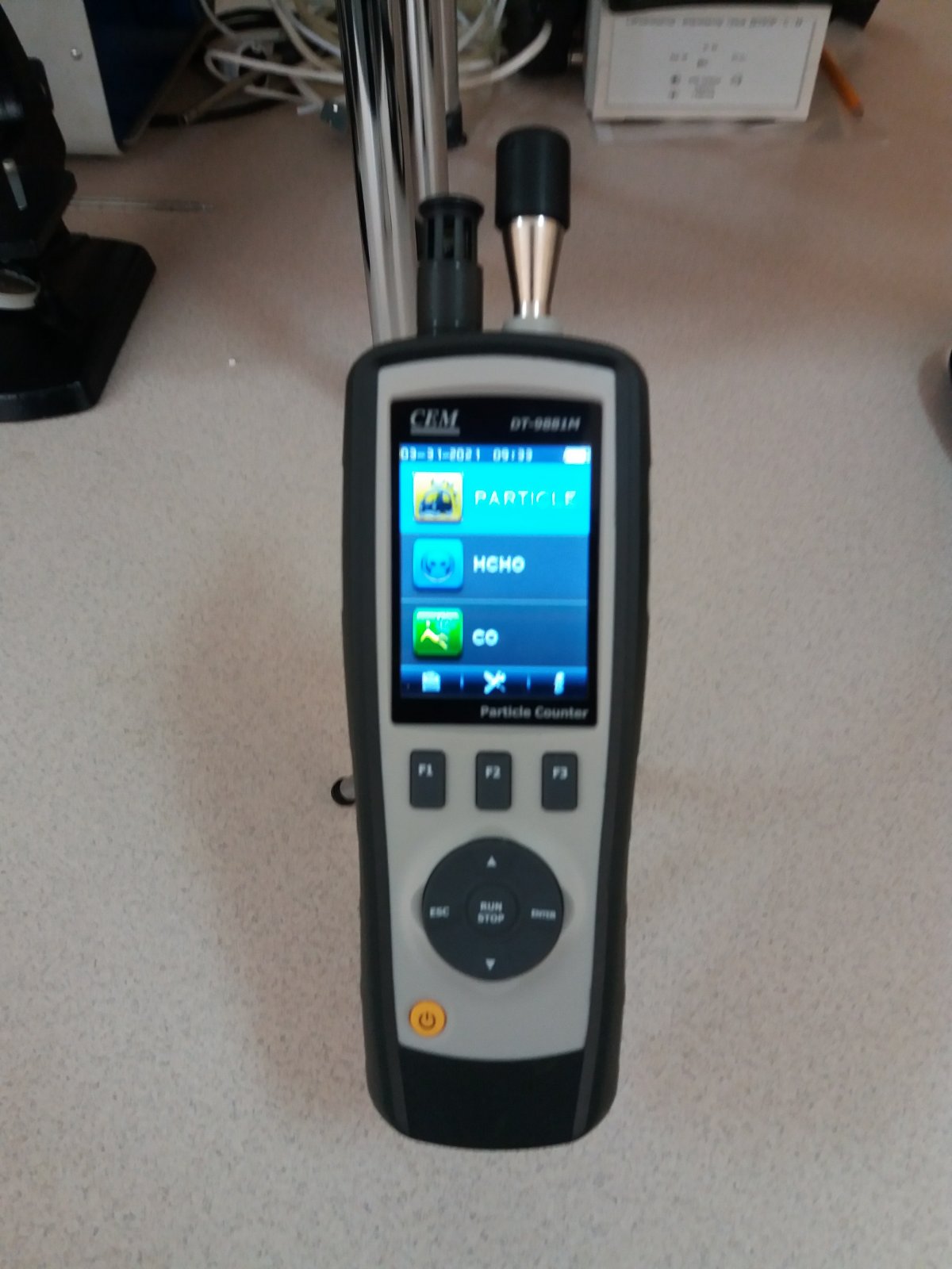 Аналізатор якості повітря CEM DT-9881