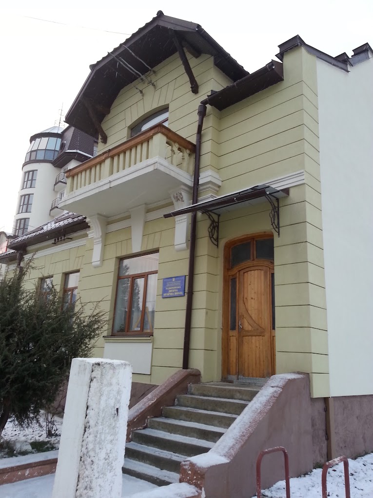 Надвірнянська музична школа