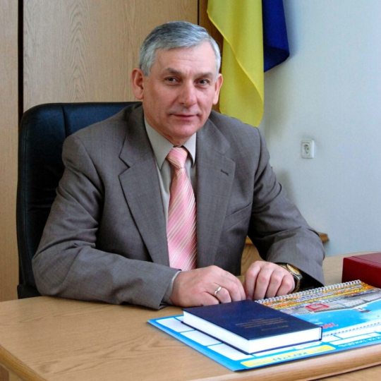 Виклики дистанційної освіти: інтерв’ю з ректором ІФНТУНГ Євстахієм Крижанівським