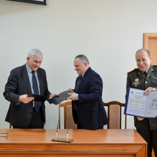 Давню дружбу скріпив меморандум!
