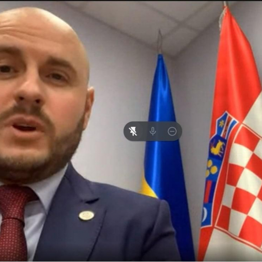 ОНЛАЙН-ЗУСТРІЧ СТУДЕНТІВ-ДОКУМЕНТОЗНАВЦІВ  З ПОЧЕСНИМ КОНСУЛОМ РЕСПУБЛІКИ ХОРВАТІЇ В ЗАХІДНІЙ УКРАЇНІ  ПАНОМ ВІТАЛІЄМ ЗАПУХЛЯКОМ