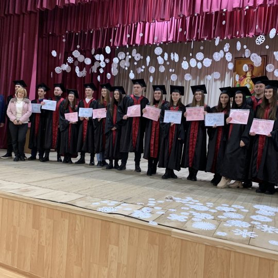 Вручення дипломів магістрам