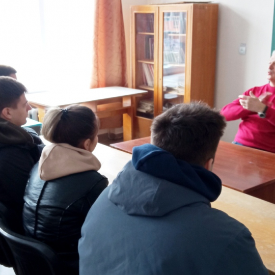 відбулася зустріч студентів групи НЗФ-20-1 з керівництвом ВАТ "Карпатське управління геофізичних робіт"