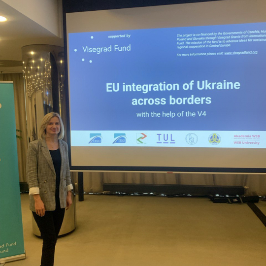 Виграти грант, щоб презентувати ідеї енергетичного співробітництва