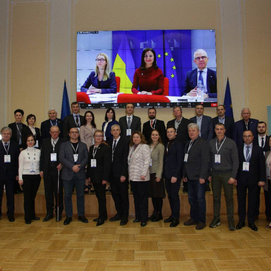 Запроваджувати європейські стандарти у сфері науки і освіти