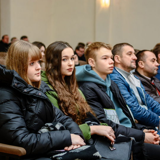 Плануйте своє майбутнє з ІФНТУНГ!
