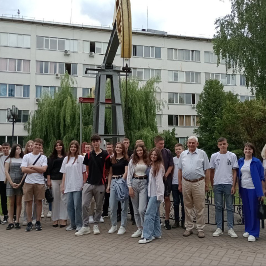 На екскурсію з академіком НАН України