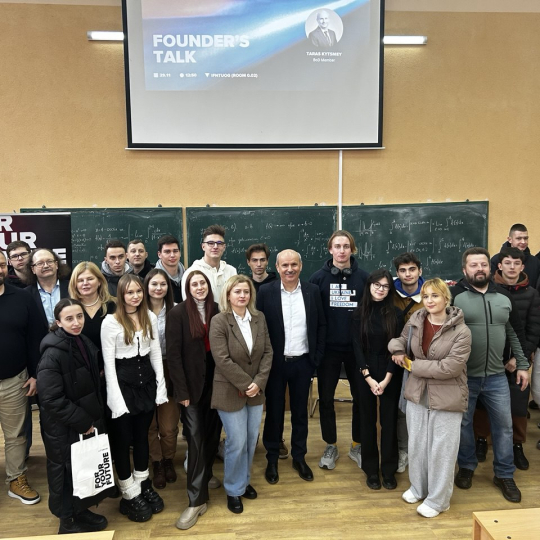 Зустріч зі Тарасом Кицмеєм
