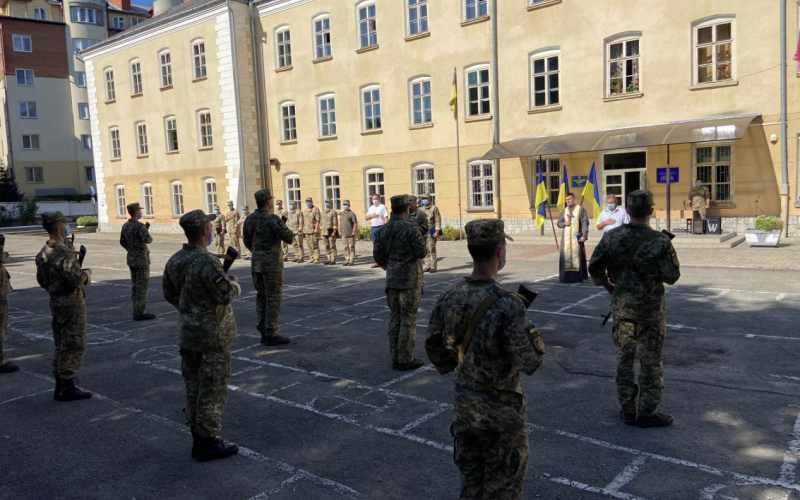Курсанти КВП склали Військову присягу України.