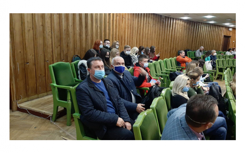 Формат панельної дискусії "Мандруй Україною безпечно. Виклики 2020 та шляхи подолання проблем" 