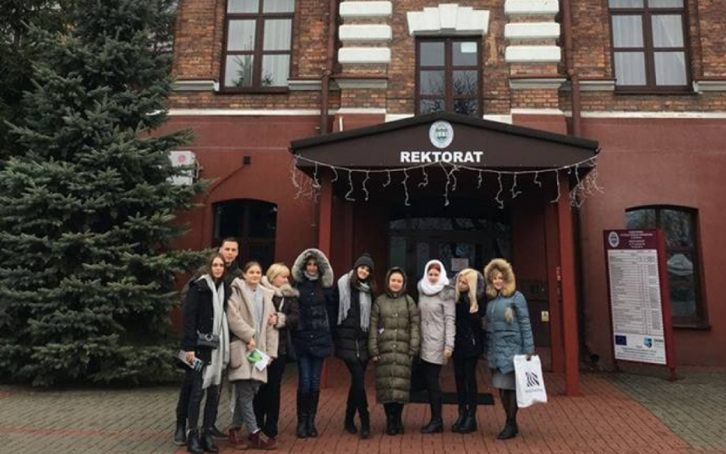 Перекладацька та навчальна практика