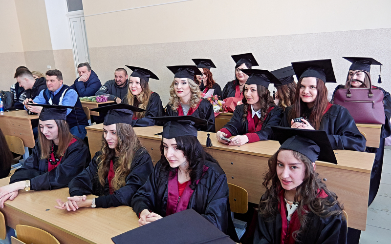 За хвилину до диплому магістра :-)