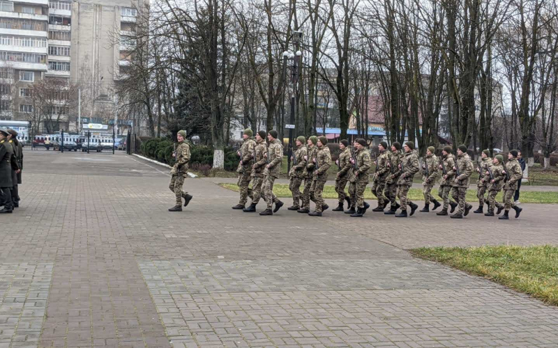 Вперше в історії: курсантка ІФНТУНГ отримала звання лейтенанта