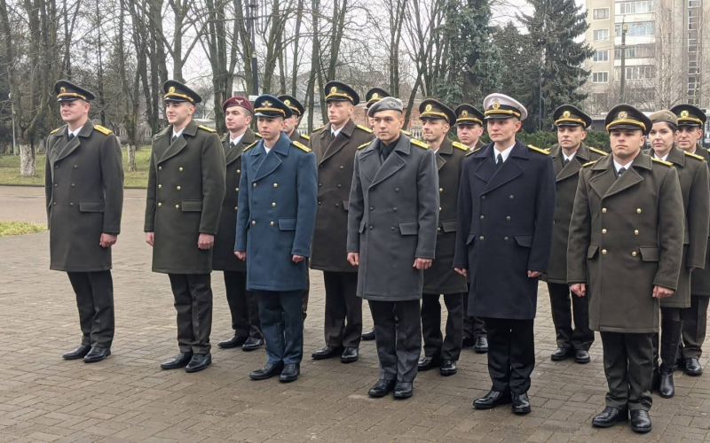 Вперше в історії: курсантка ІФНТУНГ отримала звання лейтенанта