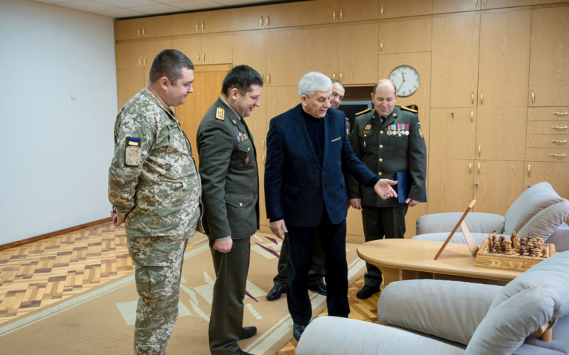Військове партнерство: ІФНТУНГ і ДНЗ «ТПК ПВФП» підписали Меморандум про співпрацю