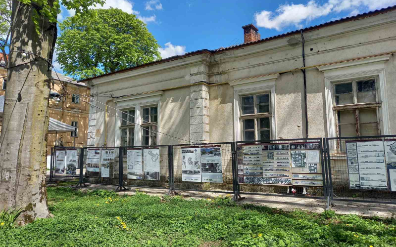 Виставка_палац Потоцьких