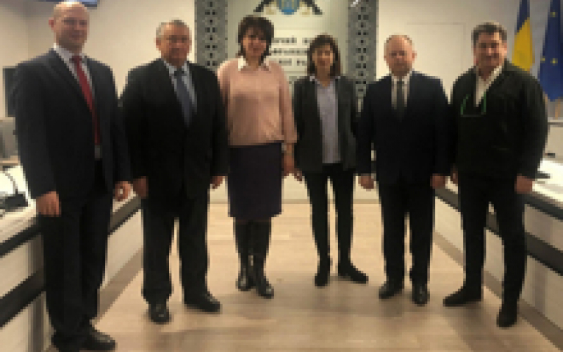 Підписання грантового контракту загальний вигляд