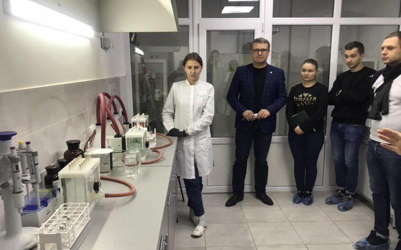 заняття аспірантів спеціальності 101 Екологія  у лабораторії Дністровського БУВР
