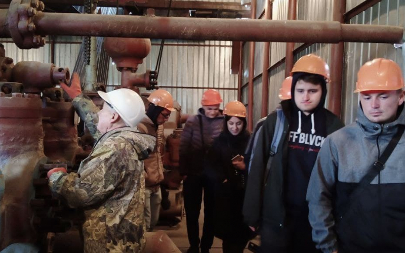навчально-науково-виробничого центру в с. Загвіздя
