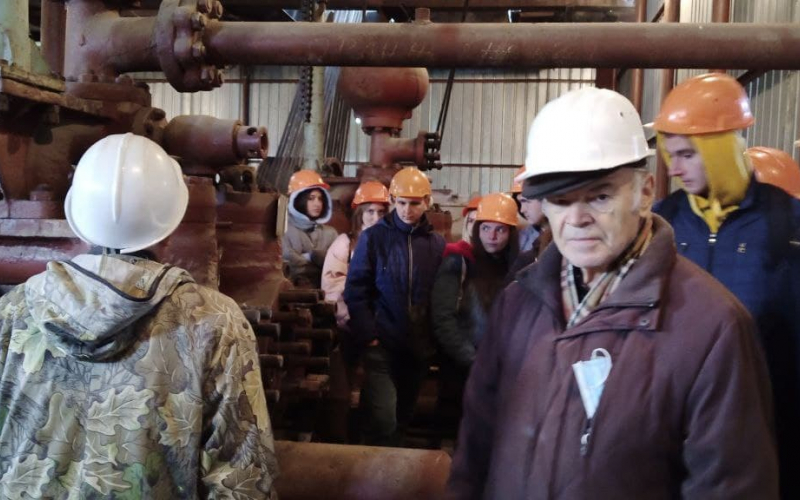 навчально-науково-виробничого центру в с. Загвіздя