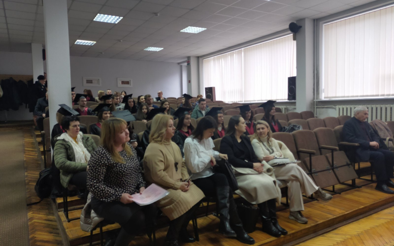 Вручення дипломів  4
