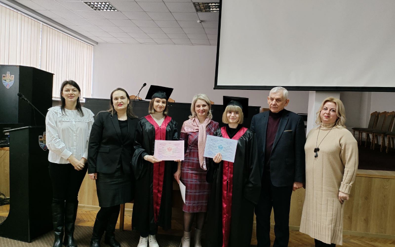 Вручення дипломів  2