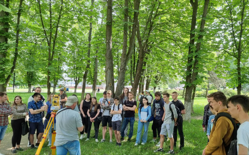 Відкрита пара з дисципліни "ГНСС в геодезії та землеустрої"