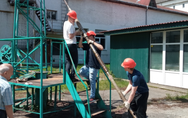 Робота на свердловині