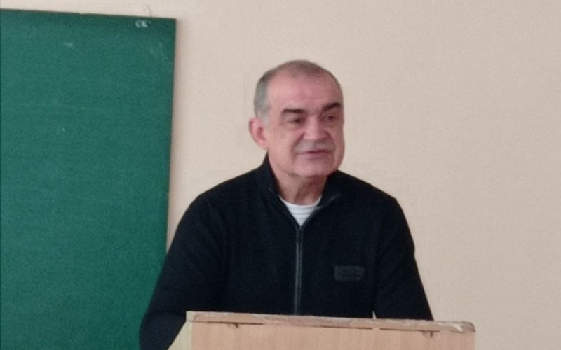 Гост Лек Стейкхолдер Ман ФН Санація (7