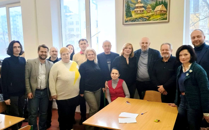 «Клуб дилетантів» зробив свій внесок у перемогу над ворогом