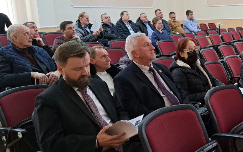 Учасники конференції