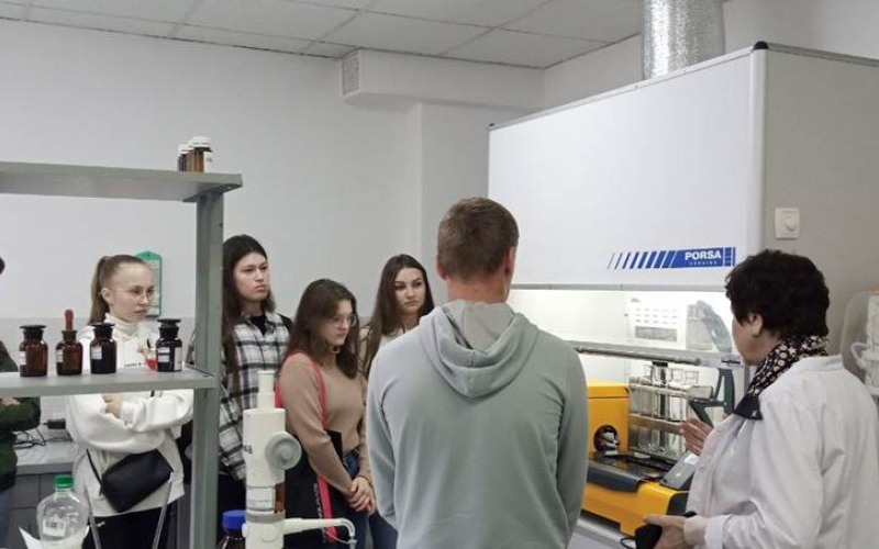 БУВР: ЗДОБУВАЧІ. ВИПУСКНИКИ. РОБОТОДАВЦІ