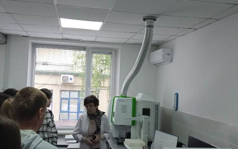 БУВР: ЗДОБУВАЧІ. ВИПУСКНИКИ. РОБОТОДАВЦІ